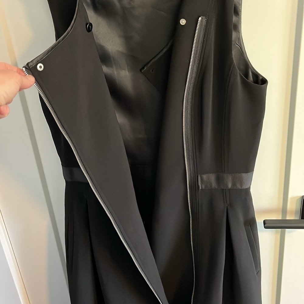 WHBM Black Zipper Front Sheath NWOT - Picture 6 of 11